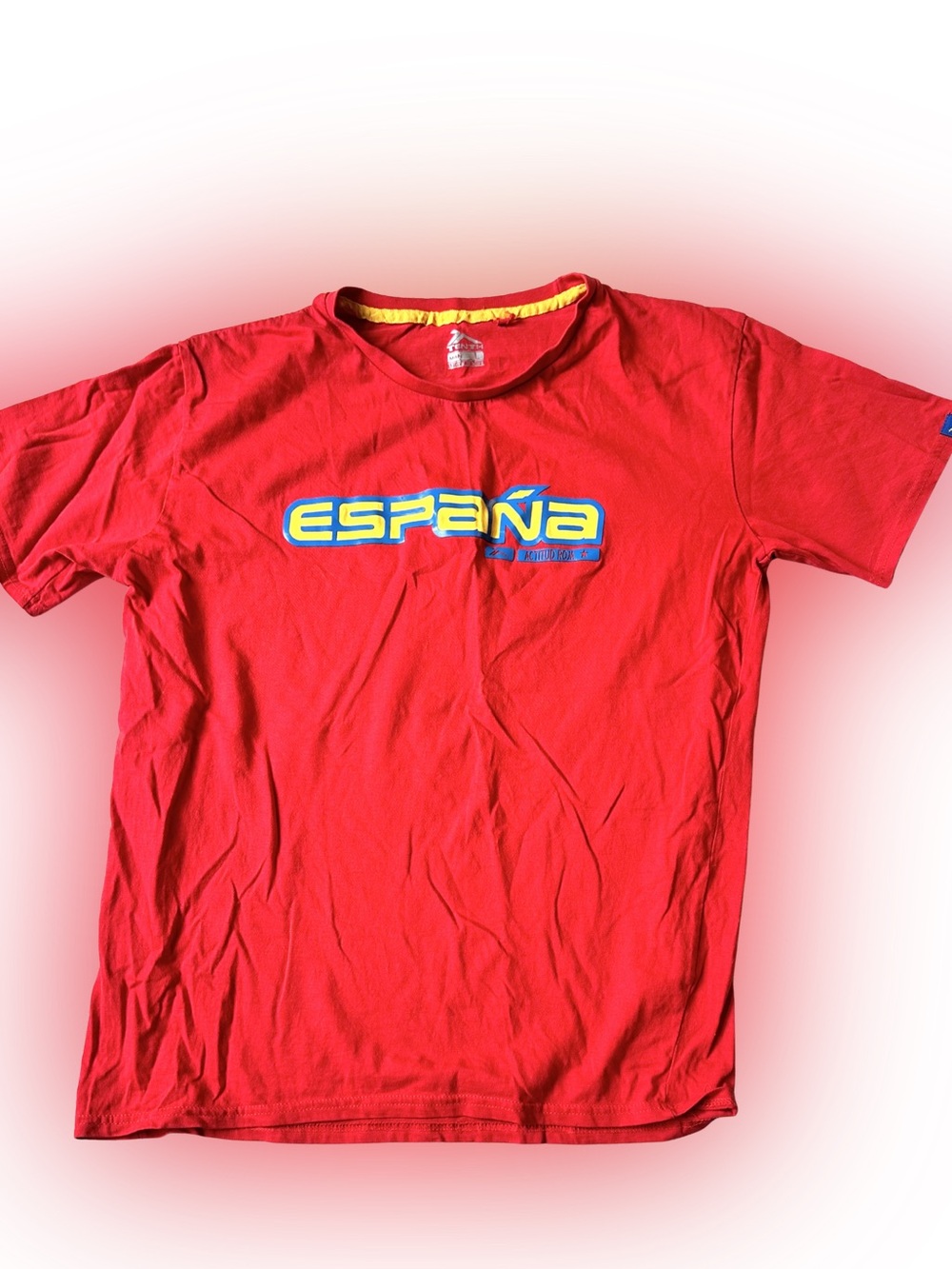 España Soccer Graphic T Shirt
• Short Sleeve • Athletic Futbol Medium Crewneck •